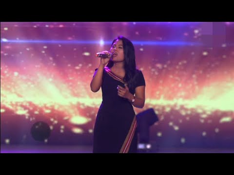 C. Vanlalroluahtumi (Tumtei/Vli) - Zoram tang fan fan (Live Performance)