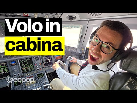 Inside the cabin from takeoff to landing - everything you don't see on a scheduled flight