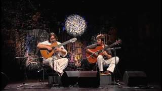 Yamandu Costa e Guto Wirtti | Schottish-choro (H. V. Lobos) | Instrumental SESC Brasil