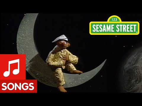 Sesame Street: I Don't Want to Live on the Moon