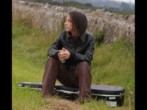 MEINIR GWILYM SINGS MELLT WITH BRYN TERFEL