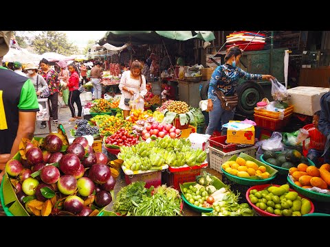 Asian Street Food Tour - Cambodian Wet Market In Phnom Penh City, Psar Jas, Old Market
