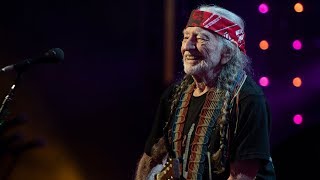 Willie Nelson & Family - On the Road Again (Live at Farm Aid 2018)