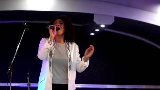 Amanda Jane Heywood (You Make Me Feel Like) A Natural Woman