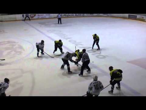 U18 94  2016.02.16 kedd  15:00  Miskolci Jegesmedvék  -  Győri NEMAK ETO HC