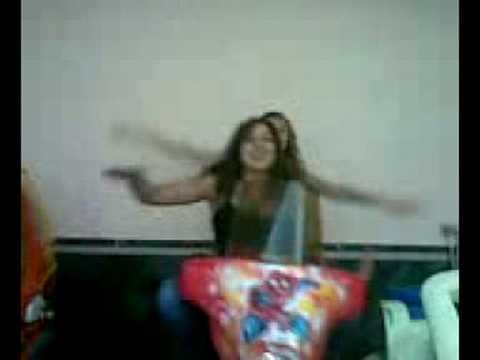 Pina e Anna sul motorino di spiderman