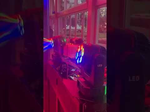 Dj Wheels - Mobile DJ / Photobooth / Hora Loca / Led Dance Floor / Karaoke / SFX video.