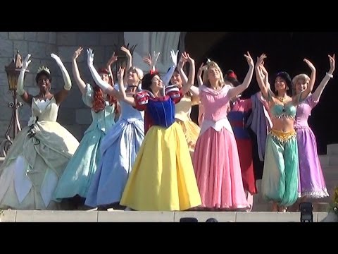 Merida Coronation at Disney's Magic Kingdom - All 11 Disney Princesses Together During Ceremony