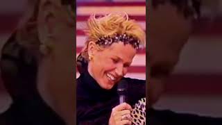 UMA RAPIDINHA - MEMES DA XUXA