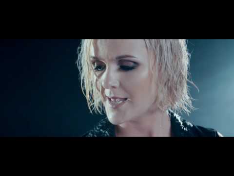Eveline Cannoot - Droog mijn tranen (Official video)