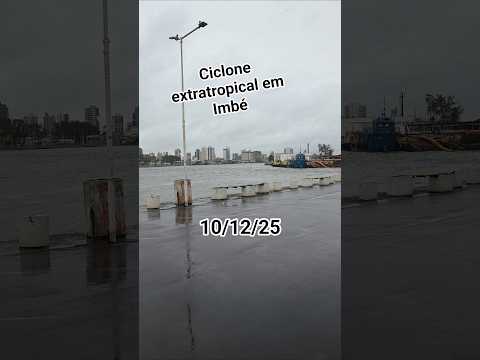 ciclone extratropical na praia de Imbé