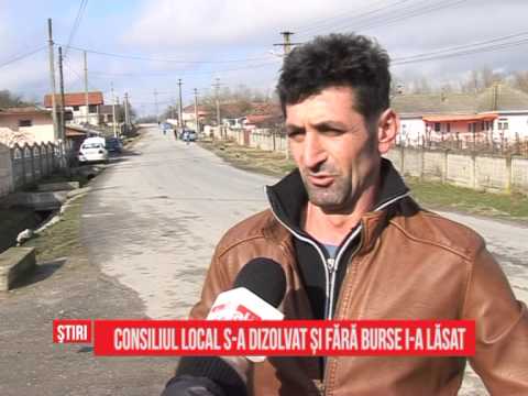 Consiliul Local s-a dizolvat și fără burse i-a lăsat