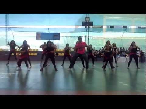 Danzaton en el club Internacional
