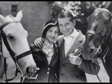 Jeanette MacDonald Sings - Isn't It Romantic