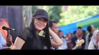 Download lagu Vita Alvia ngelabur langit mp3