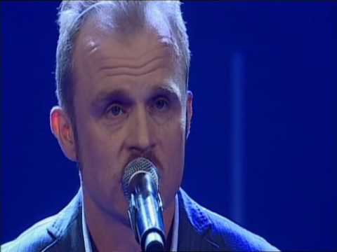 Piotr Rogucki -  "Tańcząc w powietrzu" - SERCA BICIE