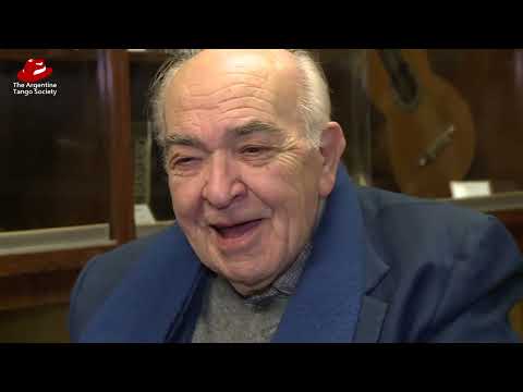 This is how Alma De Bohemio was born, Alberto Podesta says.