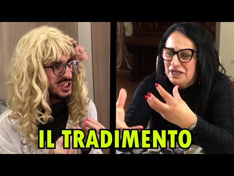 Carolina & Rita De Crescenzo - THE BETRAYAL