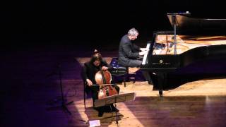 Blonde Redhead - Misery Is A Butterfly