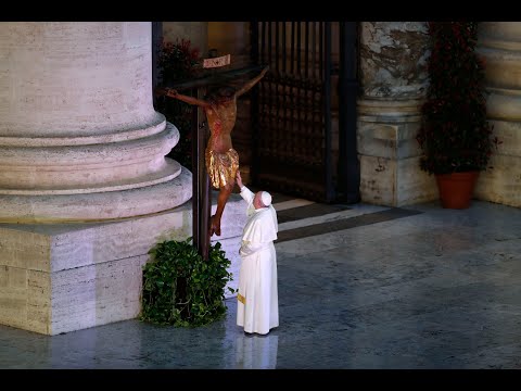 Ouça um trecho da mensagem de esperança do papa Francisco na bênção Urbi et Orbi