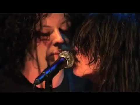 Alison Mosshart and Jack White Will There Be Enough Water La Cigale Paris France! 🍷 🧀 🥖 🥐