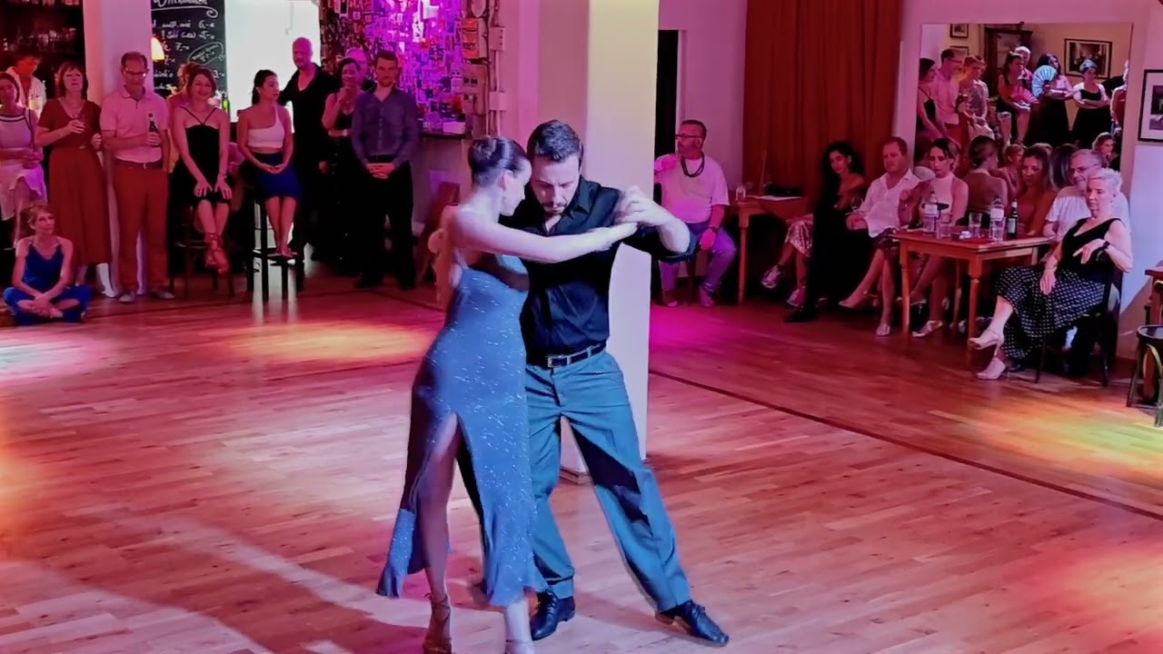 Burak Öncel & Maude Andrey - Fuimos - Osvaldo Pugliese