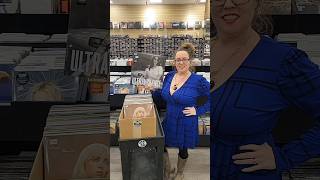 Download lagu Brand New Vinyl Records for a Fabulous Weekend mp3 Download lagu Brand New Vinyl Records for a Fabulous Weekend mp3