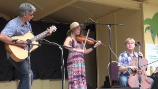 2013-08-03 Entertainment - Cliff Landis - Laura Smith - Darin Smith - Ukiah Fiddle Contest 2013