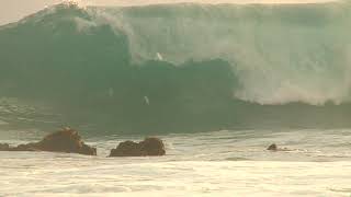 Download lagu surging waves mp3 Download lagu surging waves mp3