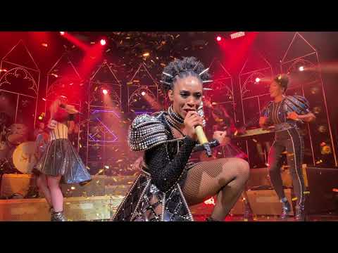 Megasix TOUR 23/11/19m Cassy Aragon Jen Boleyn DEBUT