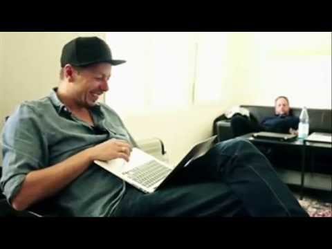 Jerry B. Anderson 's WIE TALKST DU MIT MIR into the Fanta Studio