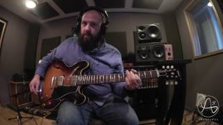 Video thumbnail for Anasounds Bitoun Fuzz - démo type ES-335 by Julien Bitoun