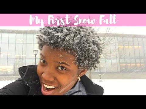 Jamaican sees snow for the first time!
