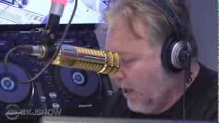 Kyle & Jackie O Try Singing In Harmony