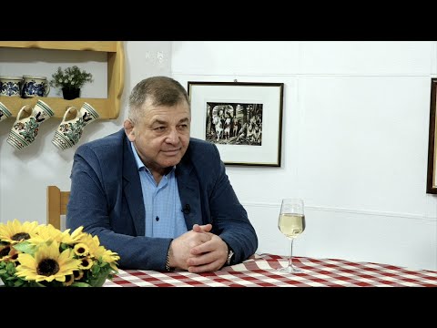 🔵🟠Beszélgessünk egy pohár mellett podcast, 102. rész- Kovács Zoltán a Benedek húsüzem-2023.04.27.