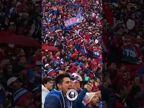"#shorts MOVETE BOLSO MOVETE  I MANIJA CLÁSICA" Barra: La Banda del Parque &bull; Club: Nacional