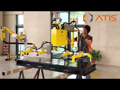 Manipulateur pour assemblage de capot et carter