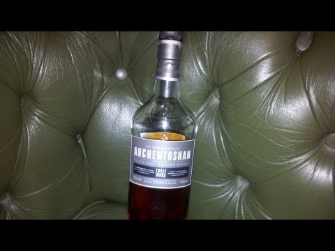 Auchentoshan Single Malt Scotch Whisky review.