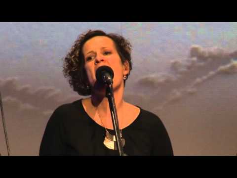 Ženska klapa Stentoria - VJERUJ U LJUBAV