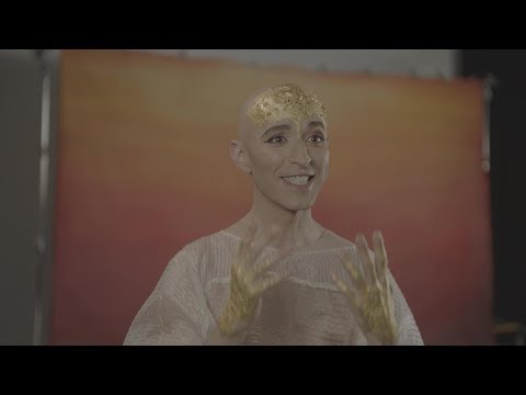 Thumbnail of the video: Anthony Roth Costanzo on Akhnaten