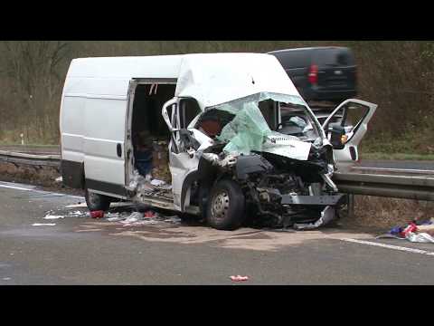 Tödlicher Unfall auf A44: Transporter zwischen Kassel und Zierenberg verunglückt