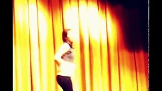 AnaMonet and Giselle Perform "Classic"