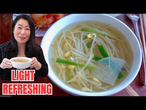 Korea's ICONIC Soybean Sprouts Soup: Perfect For Dieters❗️Light, Refreshing & Low-Calorie Soup 콩나물무국