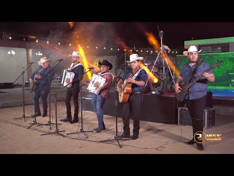 Los Caballeros Ft Chuy López - El Frankie