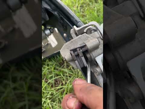 Rear break piston push back #2stroke #yamaha #bike #newyamaha #dirtbike #yz125 #yz250