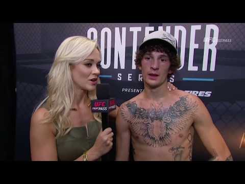 Sean O’Malley Smokes Weed With Snoop Dogg