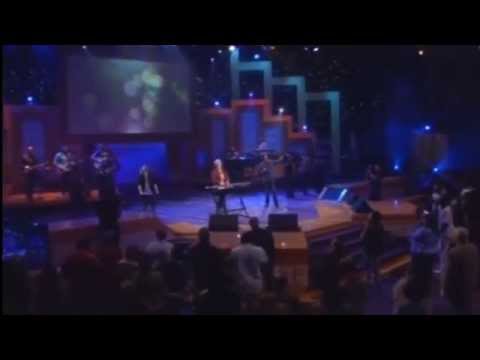 WHC Worship - Overwhelmed (Big daddy weave)