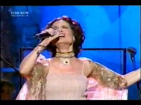 Doris Dragovic-Zelenu granu s tugom zuta voca (LIVE, Runjiceve veceri, 2005)