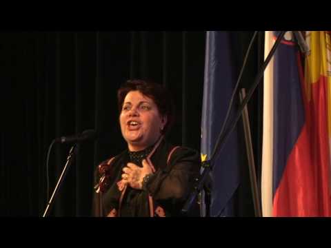 PESEM NE POZNA MEJA - KAD PROCVATU JABUKE - TAMBURAŠKA GRUPA KLASJE.MPG