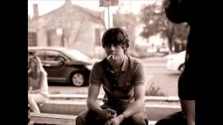 Jake Bugg - Kitchen Table (studio)